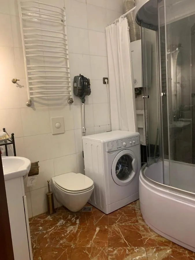 Beautiful And Charming Apartment In The Heart Of The Old Town Warsaw