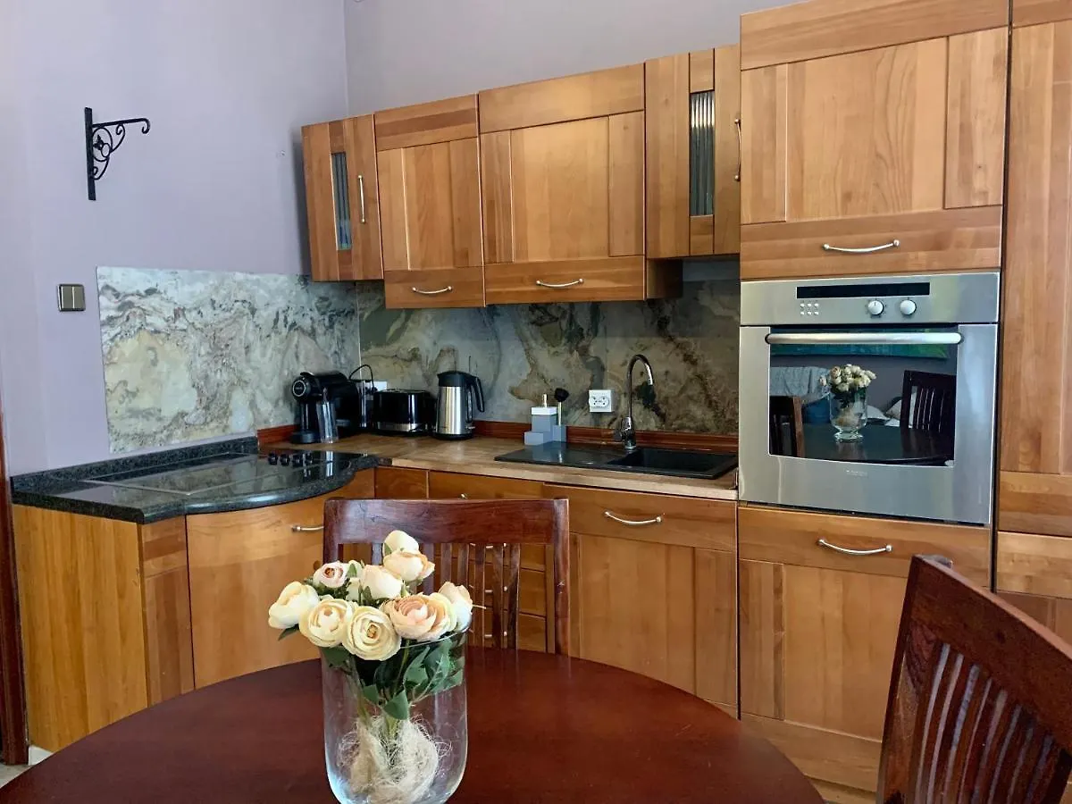 Beautiful And Charming Apartment In The Heart Of The Old Town Warsaw Poland