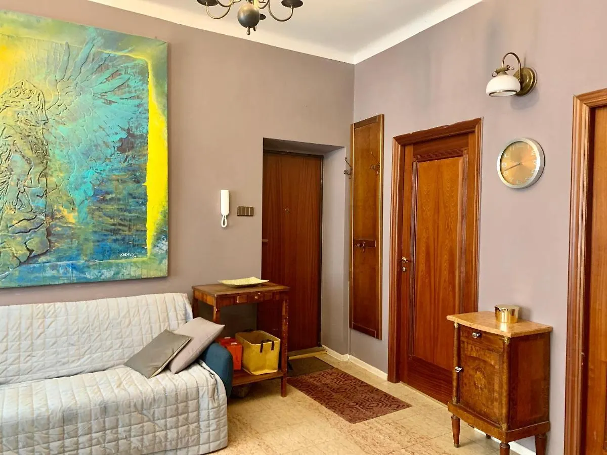 Beautiful And Charming Apartment In The Heart Of The Old Town Warsaw 0*,  Poland